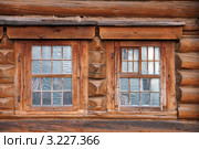 Слюдяные оконца в домике Петра. Коломенское. Москва (2011 год). Редакционное фото, фотограф Александра Меланич / Фотобанк Лори