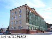 Администрация Заводоуковского округа утепляется (2012 год). Редакционное фото, фотограф Анатолий Матвейчук / Фотобанк Лори