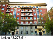 Новосибирск. Фрагмент фасада "Стоквартирного дома" (Красный проспект, 16) (2011 год). Стоковое фото, фотограф Павел Просветов / Фотобанк Лори