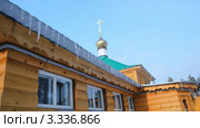 Русская православная церковь. Богородице- Смоленско Бугабашский женский монастырь весной. Стоковое видео, видеограф Mikhail Erguine / Фотобанк Лори