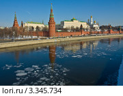 Москва, Кремль, весна (2012 год). Стоковое фото, фотограф ИВА Афонская / Фотобанк Лори