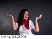 Портрет улыбающейся девушки. Стоковое фото, фотограф Ирина Игумнова / Фотобанк Лори