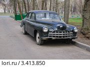 ГАЗ-12 (ЗиМ) (2011 год). Редакционное фото, фотограф Алёшина Оксана / Фотобанк Лори