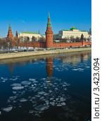 Москва, Кремль, весна (2012 год). Стоковое фото, фотограф ИВА Афонская / Фотобанк Лори