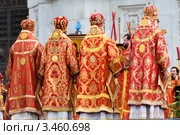 Епископы Русской Православной церкви на молебне в защиту веры и поруганных святынь в Храме Христа Спасителя, Москва, Россия (2012 год). Редакционное фото, фотограф Николай Винокуров / Фотобанк Лори