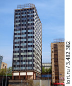 Высотное здание бизнес-центра на Земляном Валу (2012 год). Редакционное фото, фотограф SevenOne / Фотобанк Лори
