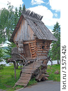 Избушка. Китова пристань. Национальный парк природы Зюраткуль (2012 год). Редакционное фото, фотограф Андрей Петраковский / Фотобанк Лори