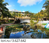 Территория отеля Melia Cayo Guillermo. Куба (2011 год). Редакционное фото, фотограф Юлия Машкова / Фотобанк Лори