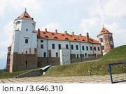 Мирский замок, г. п. Мир, Гродненская обл., Беларусь (2012 год). Стоковое фото, фотограф Марина Шатерова / Фотобанк Лори