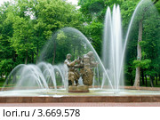 Фонтан «Садко и царевна Волхова». Великий Новгород (2012 год). Редакционное фото, фотограф Александр Щепин / Фотобанк Лори