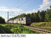Электровозная сцепка. Электровоз серии ВЛ-80 (Владимир Ленин) (2012 год). Редакционное фото, фотограф Александр Тараканов / Фотобанк Лори