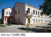 Гостиница "Ливны", офис банка "Московский Индустриальный" (2012 год). Редакционное фото, фотограф Вячеслав Потапов / Фотобанк Лори