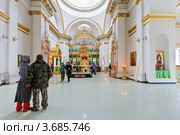 Тверская область. Монастырь Нило-Столобенская пустынь. Богоявленский собор внутри (2012 год). Редакционное фото, фотограф Ольга Денисова / Фотобанк Лори