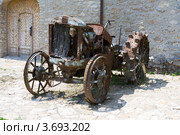Первый советский трактор (2008 год). Редакционное фото, фотограф Солодовникова Елена / Фотобанк Лори
