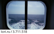 Вид на море из каюты круизного лайнера. Стоковое видео, видеограф Losevsky Pavel / Фотобанк Лори