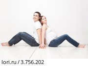 Счастливые будущие родители. Стоковое фото, фотограф Vdovina Elena / Фотобанк Лори