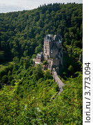 Замок Бург Эльц (Burg Eltz). Германия (2012 год). Стоковое фото, фотограф Сергей Костарев / Фотобанк Лори