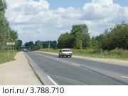 Выезд из города Щекино Щекинского района Тульской области (2012 год). Редакционное фото, фотограф Малышев Андрей / Фотобанк Лори