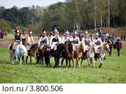Русская конница на Бородинском поле. На переднем плане кирасиры (2012 год). Редакционное фото, фотограф Наталья Волкова / Фотобанк Лори