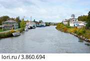 Река Вытегра. Город Вытегра (2012 год). Редакционное фото, фотограф Александр Романов / Фотобанк Лори