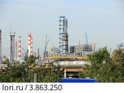 Нефтеперерабатывающий завод (2012 год). Стоковое фото, фотограф Юрий Шурчков / Фотобанк Лори