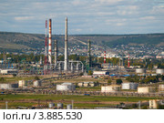 Саратовский нефтеперерабатывающий завод. Стоковое фото, фотограф Сергей Федулов / Фотобанк Лори