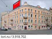Санкт-Петербург. Дом на углу Большого проспекта и Ждановской набережной (2012 год). Редакционное фото, фотограф Илюхина Наталья / Фотобанк Лори