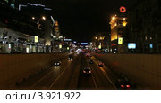 Москва. Рабочее движение на улице Новинский бульвар вечером (2012 год). Редакционное видео, видеограф Ярослав Каминский / Фотобанк Лори