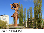 Памятник Юным защитникам Отечества в городе Ставрополе (2012 год). Редакционное фото, фотограф Rekacy / Фотобанк Лори