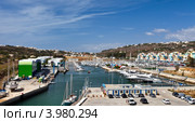 Вид сверху на порт Албуфейры. Алгарве. Португалия (Algarve; Marina de Albufeira) (2012 год). Редакционное фото, фотограф Виктория Катьянова / Фотобанк Лори