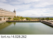 Монастырь Сан Лоренсо де Эль Эскориал в Испании. San Lorenzo de El Escorial (2012 год). Стоковое фото, фотограф Владимир Чинин / Фотобанк Лори
