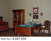 Кабинет в квартире-музее  Ф.М. Достоевского в Санкт-Петербурге (2012 год). Редакционное фото, фотограф Светлана Колобова / Фотобанк Лори