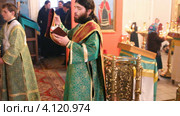 Литургия, диакон (2012 год). Редакционное видео, видеограф Mikhail Erguine / Фотобанк Лори
