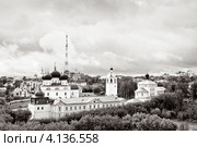 Вид на Успенский Трифонов монастырь. Город Киров (2012 год). Стоковое фото, фотограф Ольга Визави / Фотобанк Лори