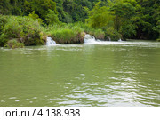 Филиппины, остров Бохоль. Водопадики на реке Лобок (2012 год). Стоковое фото, фотограф Сергей Дубров / Фотобанк Лори