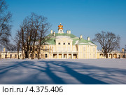 Большой Ораниенбаумский дворец (2013 год). Редакционное фото, фотограф Румянцева Наталия / Фотобанк Лори