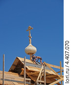 Карелия. Реставрация церкви в музее-заповеднике «Кижи» (2012 год). Редакционное фото, фотограф Ирина Борсученко / Фотобанк Лори