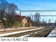 Железнодорожная станция Светлогорск-1. Город Светлогорск (до 1946 года - Раушен, нем. Rauschen), Калининградская область (2013 год). Стоковое фото, фотограф Сергей Трофименко / Фотобанк Лори