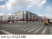 Улица в китайском городе Хуньчунь (2013 год). Редакционное фото, фотограф Валерий Акулич / Фотобанк Лори