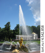 Петергоф. Фонтан Самсон. (2010 год). Редакционное фото, фотограф Анна Демьяненко / Фотобанк Лори
