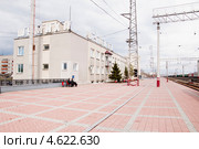 Вокзал города Шумиха Курганской области (2013 год). Редакционное фото, фотограф Дмитрий Шульгин / Фотобанк Лори