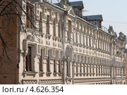 Старый дом в Малом Ивановском переулке. Москва (2013 год). Стоковое фото, фотограф Владимир Магит / Фотобанк Лори