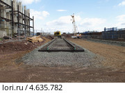Монтаж подкрановых путей башенного крана. Весна (2013 год). Редакционное фото, фотограф Валерий Акулич / Фотобанк Лори