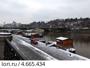 Мост через Влтаву в Праге, Чехия (2013 год). Стоковое фото, фотограф Дмитрий Ковязин / Фотобанк Лори