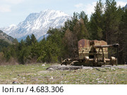 Противолавинная пушка в Приэльбрусье (2013 год). Редакционное фото, фотограф Дмитрий Шульгин / Фотобанк Лори
