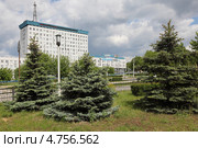 Инженерный корпус ОАО "Автомобильный завод УРАЛ" (2013 год). Редакционное фото, фотограф Виталий Горелов / Фотобанк Лори