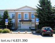 Город Сольцы, Новгородская область. Районная поликлиника (2013 год). Редакционное фото, фотограф EgleKa / Фотобанк Лори