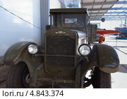 Грузовой автомобиль ЗИС-5, Музей военно-воздушных сил Северного флота, поселок Сафоново (2013 год). Редакционное фото, фотограф Вячеслав Палес / Фотобанк Лори