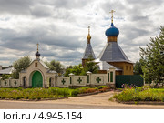 Церковь Казанской иконы Божьей Матери. Город Дорогобуж. Смоленская область (2013 год). Стоковое фото, фотограф Сергей Лаврентьев / Фотобанк Лори