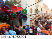 Festa Major de Gracia (Феста Мажор-де-Грасиа) в Барселоне, Каталония (2013 год). Редакционное фото, фотограф Яков Филимонов / Фотобанк Лори